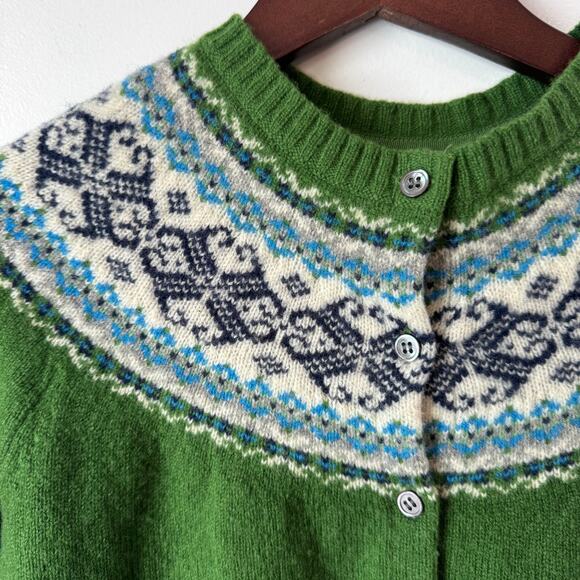 L.L. Bean lambswool nordic cardigan sweater Medium - Picture 2 of 6